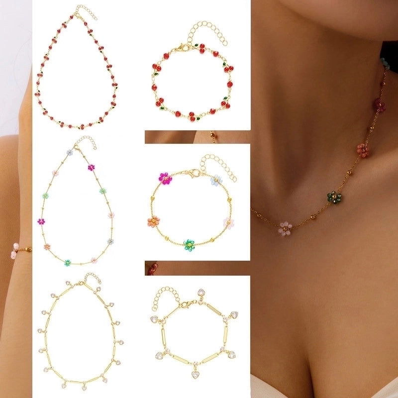 Style Jewelry Suit Fashion Women's High-Grade Love Heart Flowers Beaded Necklace Girl's Small Flower Choker Clavicle Chain