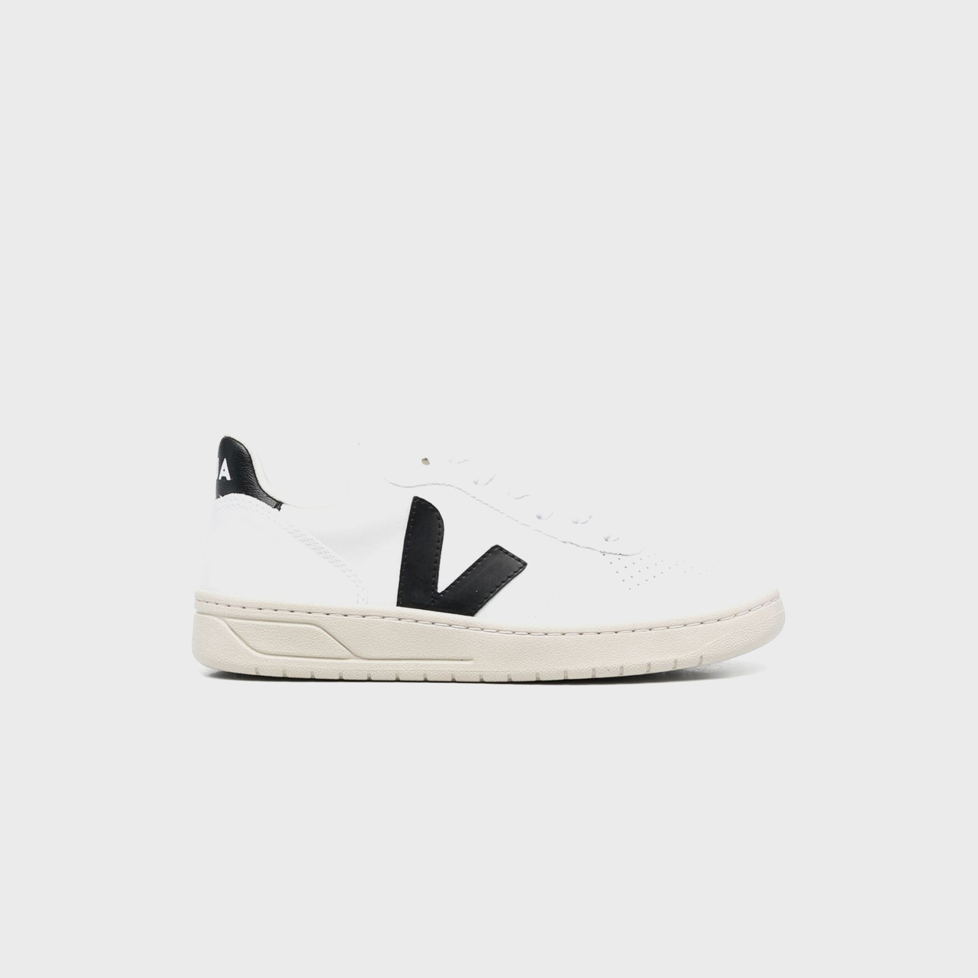 Veja WMNS V-10 Extra White / Black