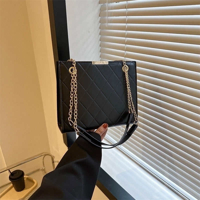Women's All Seasons Pu Leather Classic Style Shoulder Bag