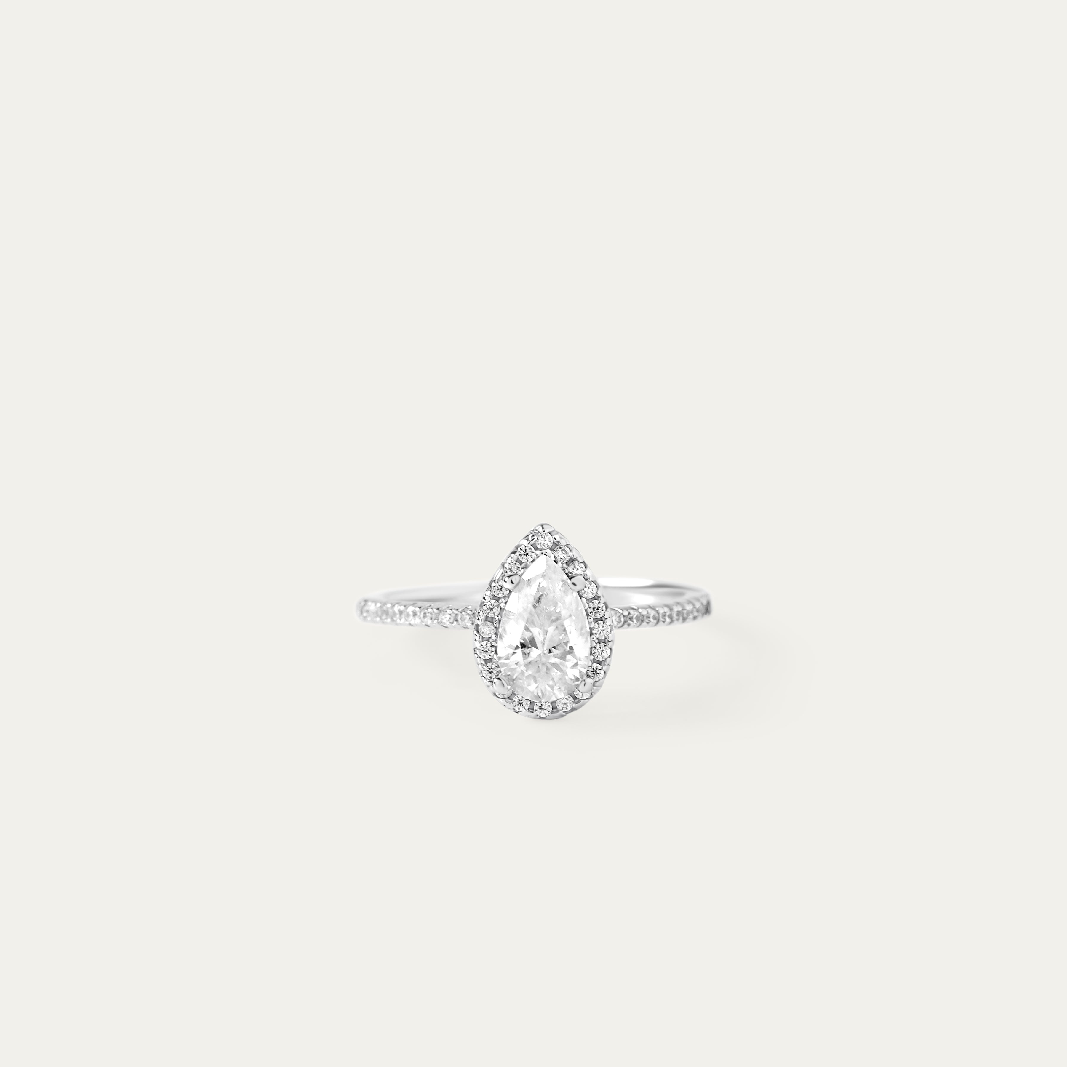 Remy With Halo 1.0ct Moissanite Ring (925 Sterling Silver. Size 8)
