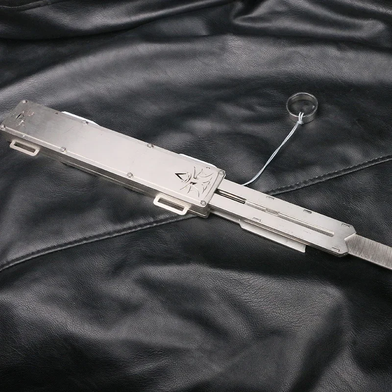 New Metal Sleeve Sword Weapons Hidden Blade Can Ejection Sleeve Sword Halloween Movie Assassin Costume Props Accessory
