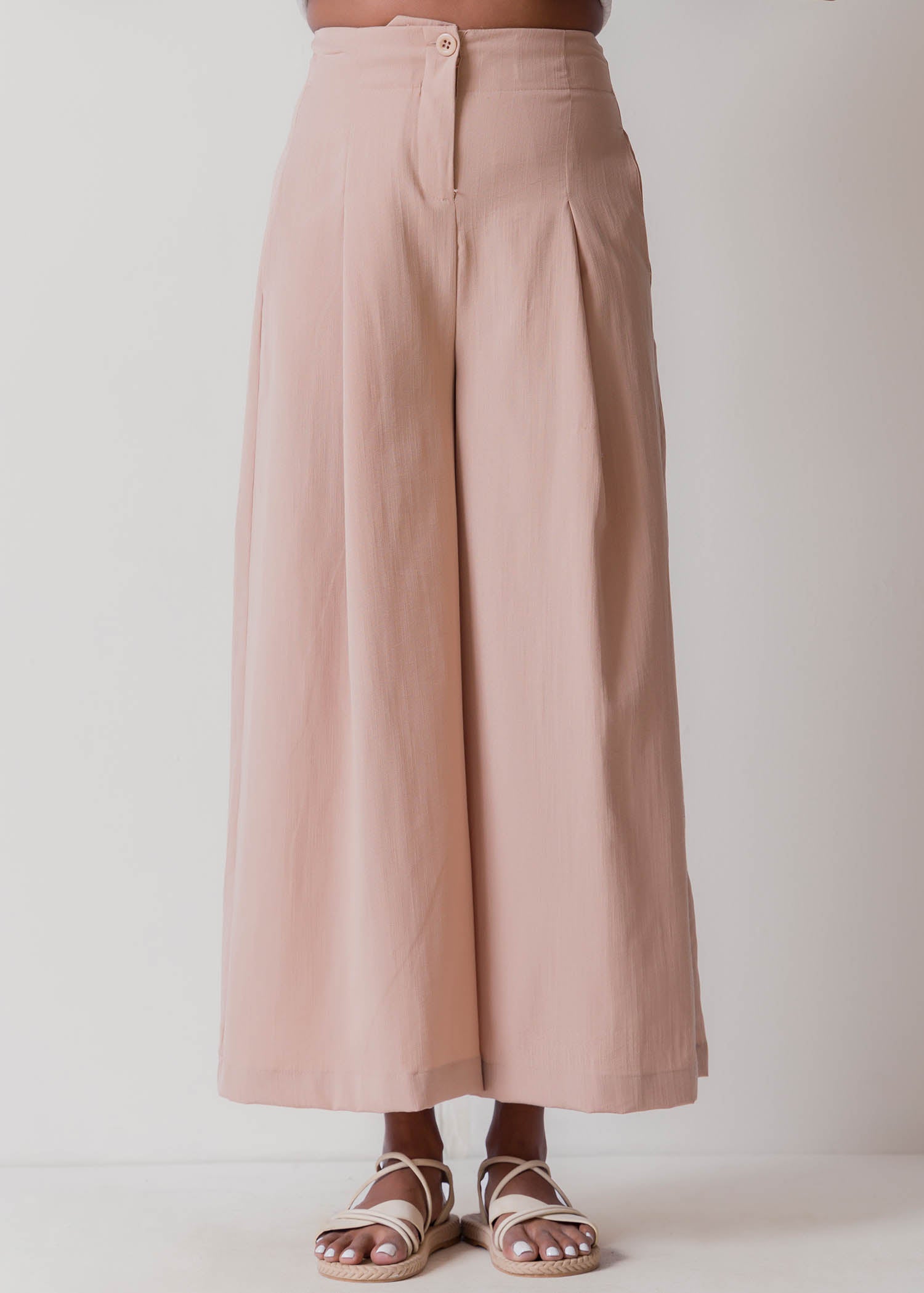 Wide Leg Pant With Pleats