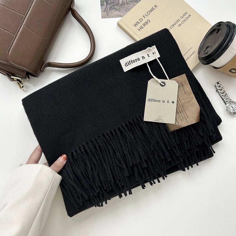 Women's Elegant Retro Solid Color Imitation Cashmere Tassel Scarf