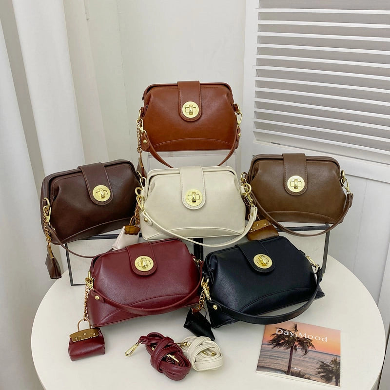 Women's Medium Pu Leather Solid Color Classic Style Streetwear Square Lock Clasp Crossbody Bag