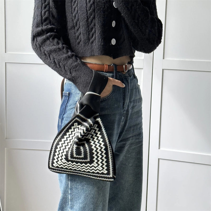 Women's Small Knit Printing Lattice Flower Elegant Classic Style Square Open Handbag