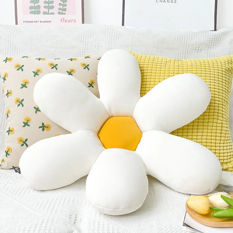 Sweet Minimalist Flower Cotton And Linen Throw Pillow Pillow Cases Couch & Sofa Decor