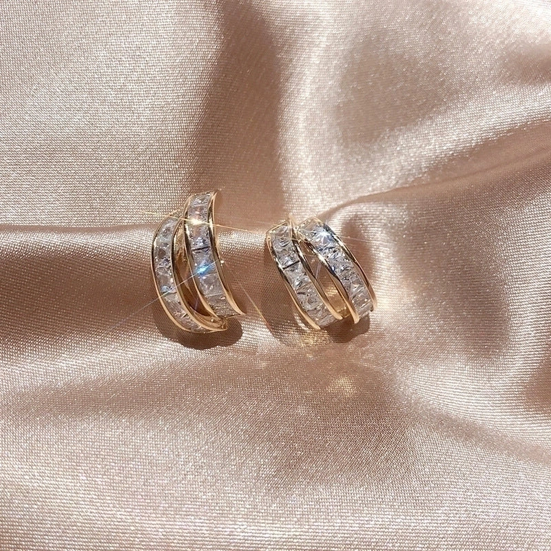 Retro Flower Copper Inlay Zircon Drop Earrings Ear Studs 1 Pair