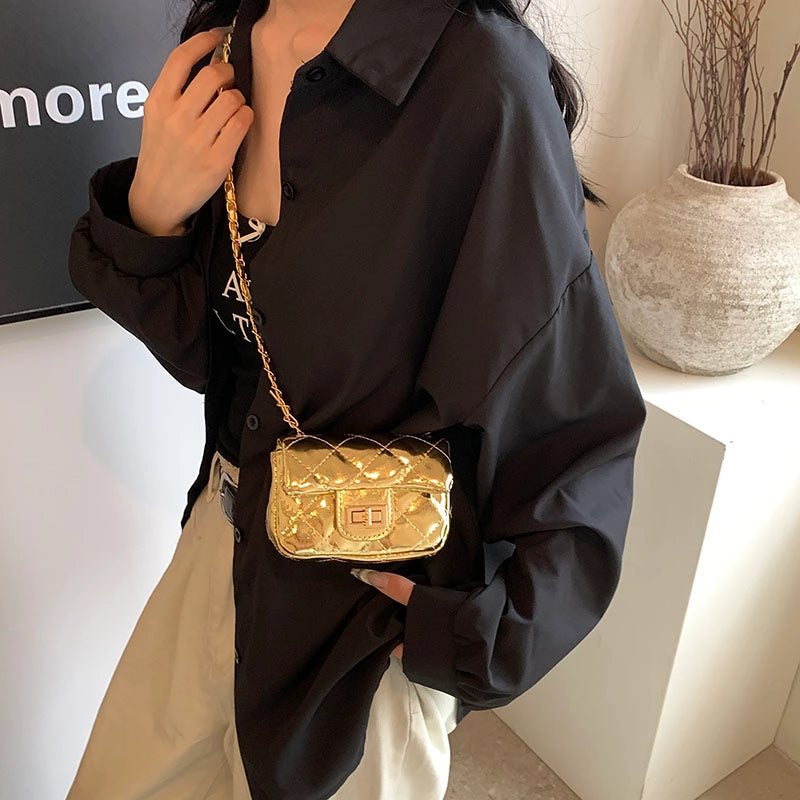 Women's Small Pu Leather Solid Color Lingge Basic Classic Style Sewing Thread Square Flip Cover Crossbody Bag