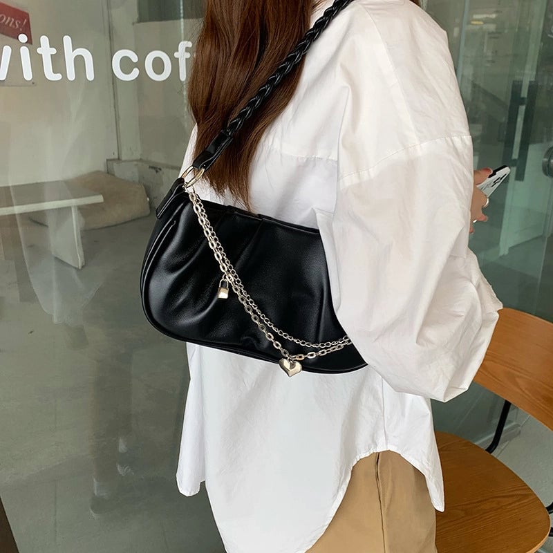 Women's Small Pu Leather Solid Color Streetwear Square Zipper Underarm Bag