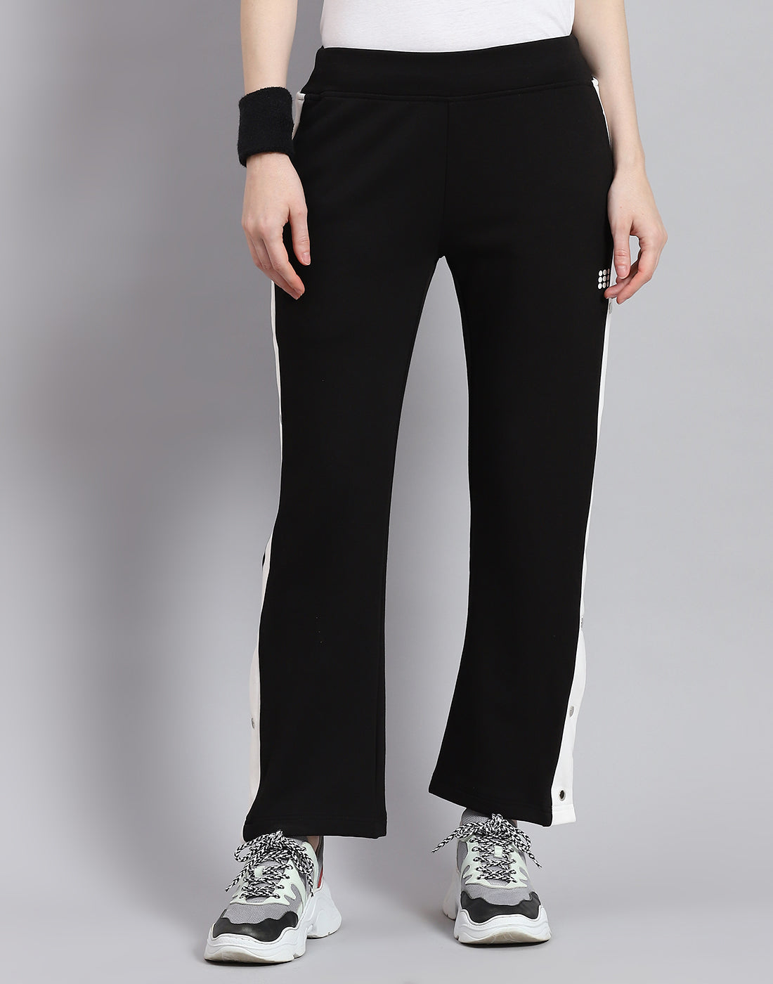 Women Black Solid Regular Fit Lower