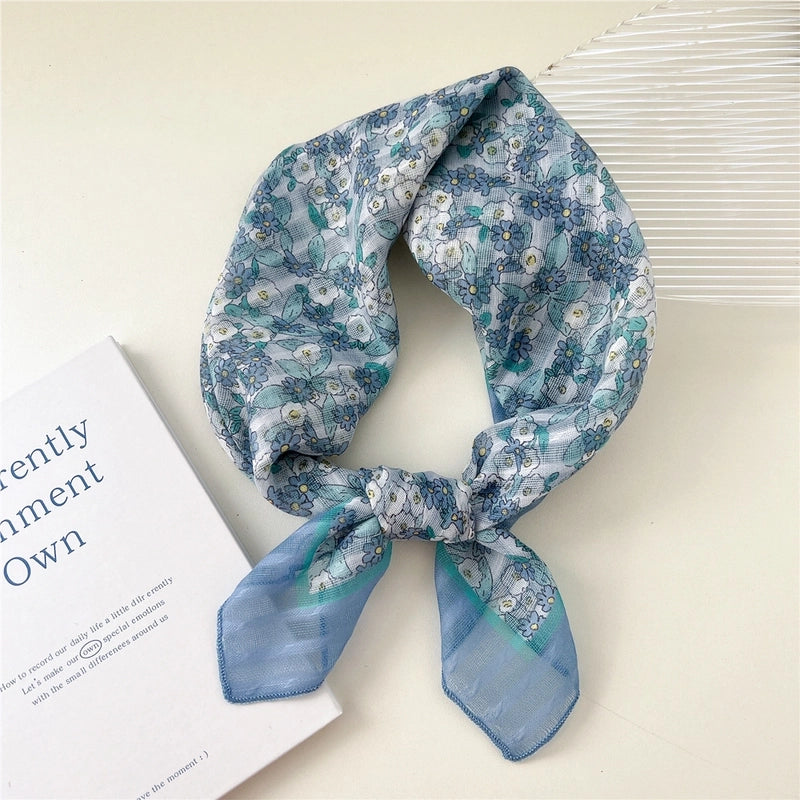Women's Cartoon Style Cute Sweet Ditsy Floral Cotton And Linen Kerchief