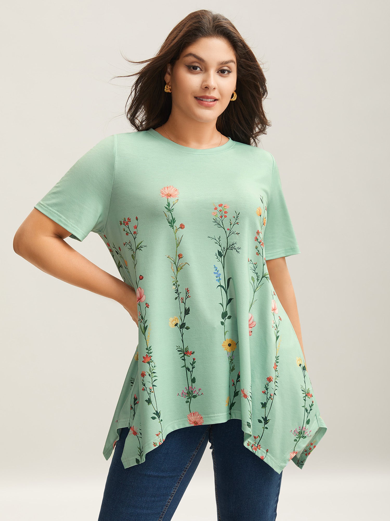 Stretchy Hi-Low Hem Floral T-Shirt