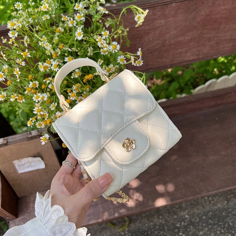 Women's Mini Pu Leather Solid Color Basic Square Magnetic Buckle Handbag