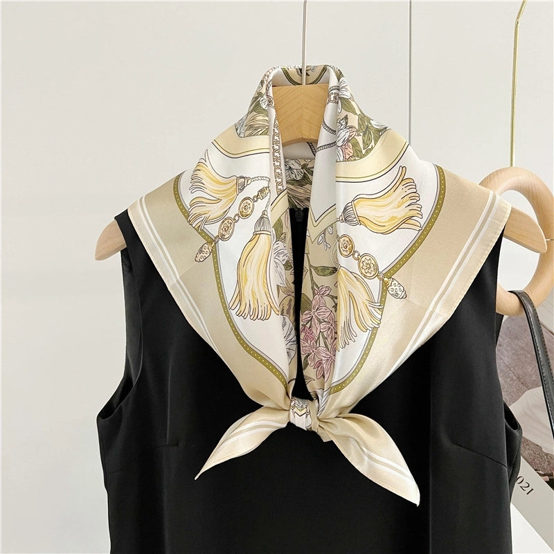 Women's Elegant Retro Lady Printing Silk Silk Scarf