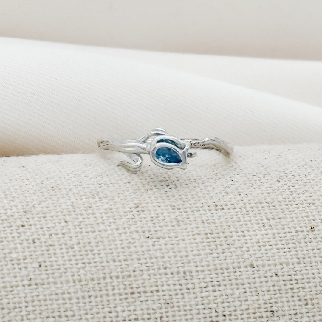 Blooming Tulip Ring & Earring Set