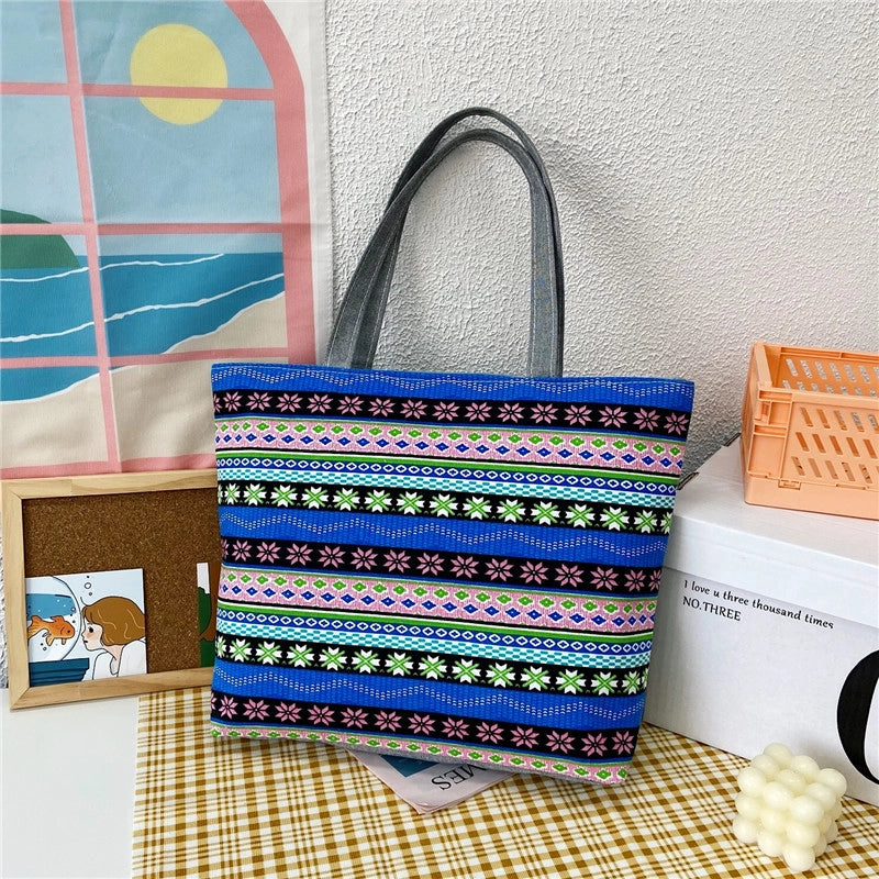 Women's Large Canvas Letter Classic Style Square Zipper Shoulder Bag