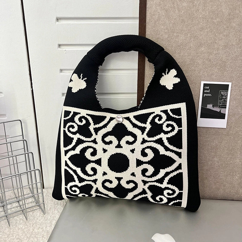 Women's Medium Polyester Printing Streetwear Dumpling Shape Buckle Handbag