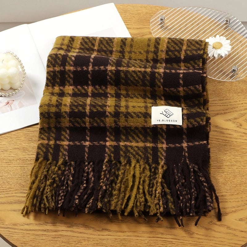 Women's Basic Plaid Polyester Scarf