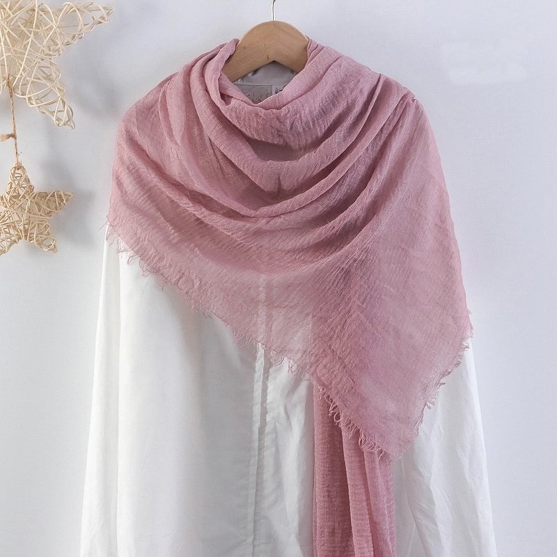 Hot Selling Solid Color Pleated Cotton And Linen Scarf Women's Bag Headscarf Crumpled Hair Fringe Bubble Scarf Women's Scarf Cover Head
