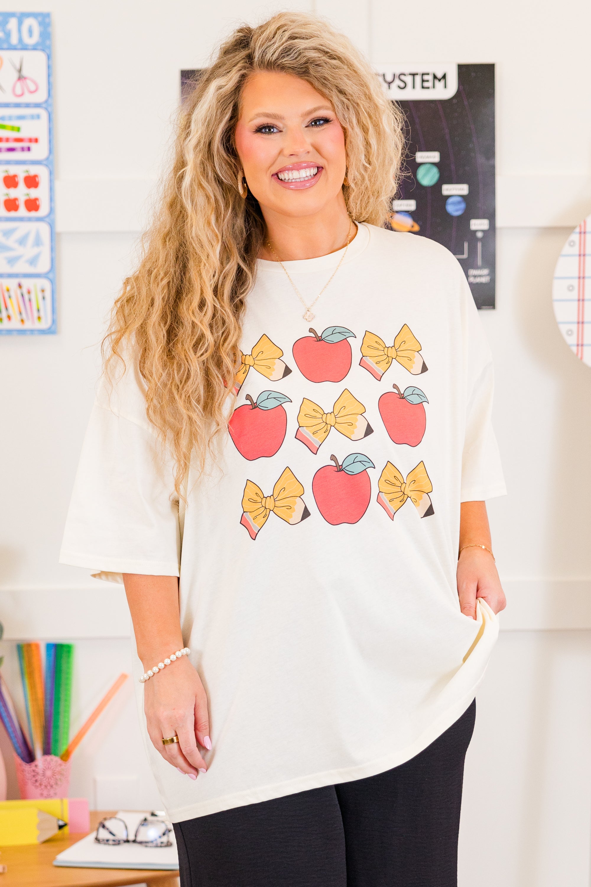 Teacher Essentials Boyfriend Tee. Ivory