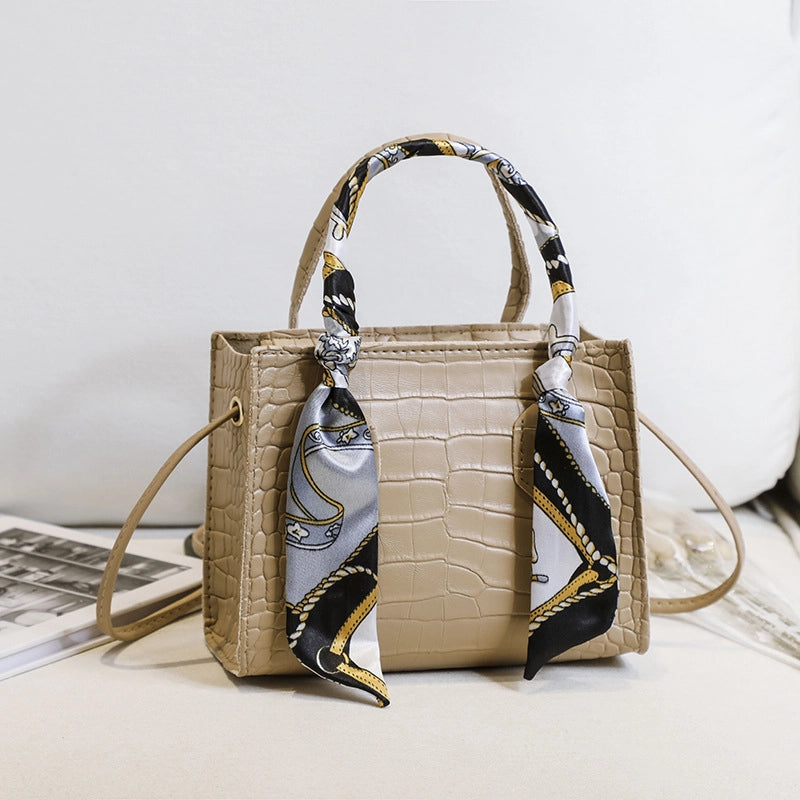 Women's Small Summer Pu Leather Elegant Vintage Style Square Bag