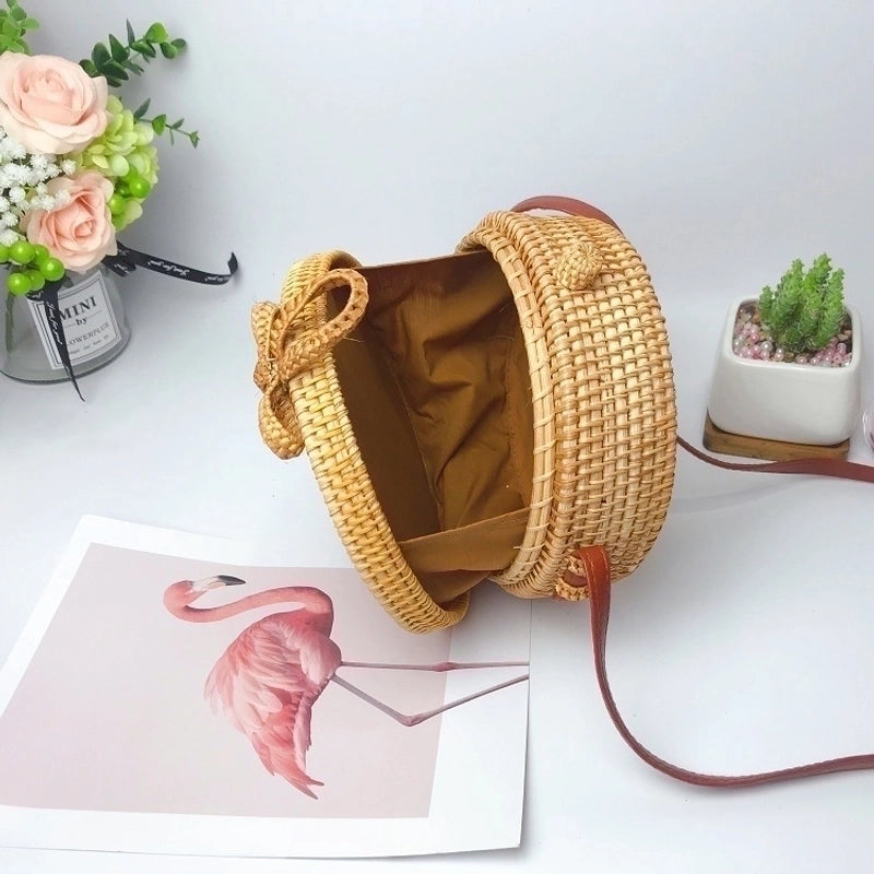 Women's Medium Straw Solid Color Vacation Beach Weave Hook Loop Straw Bag
