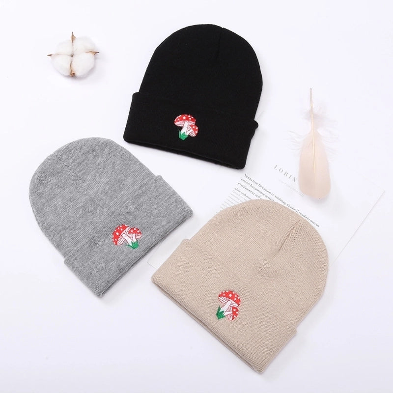 Unisex Basic Minimalist Mushroom Embroidery Eaveless Wool Cap