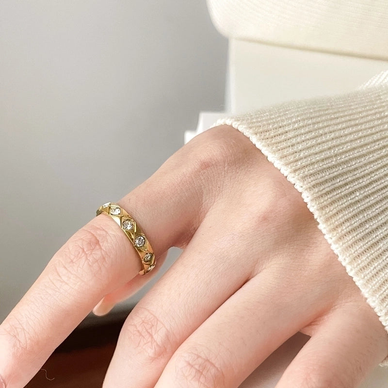 Minimalist Heart Shape Titanium Steel Inlay Zircon Rings