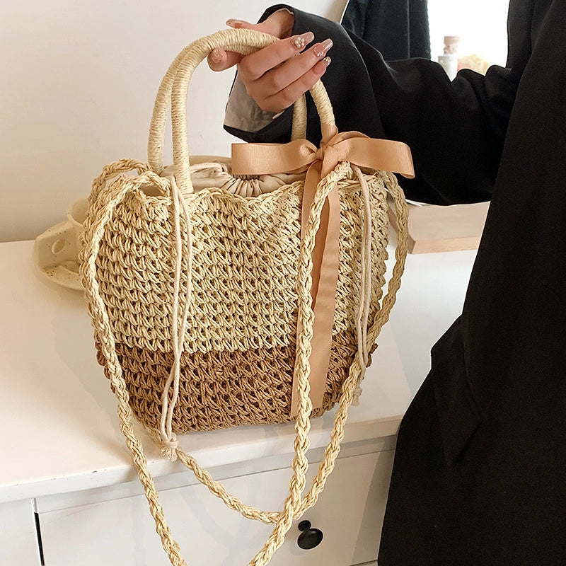 Women's Medium Summer Straw Vacation Handbag