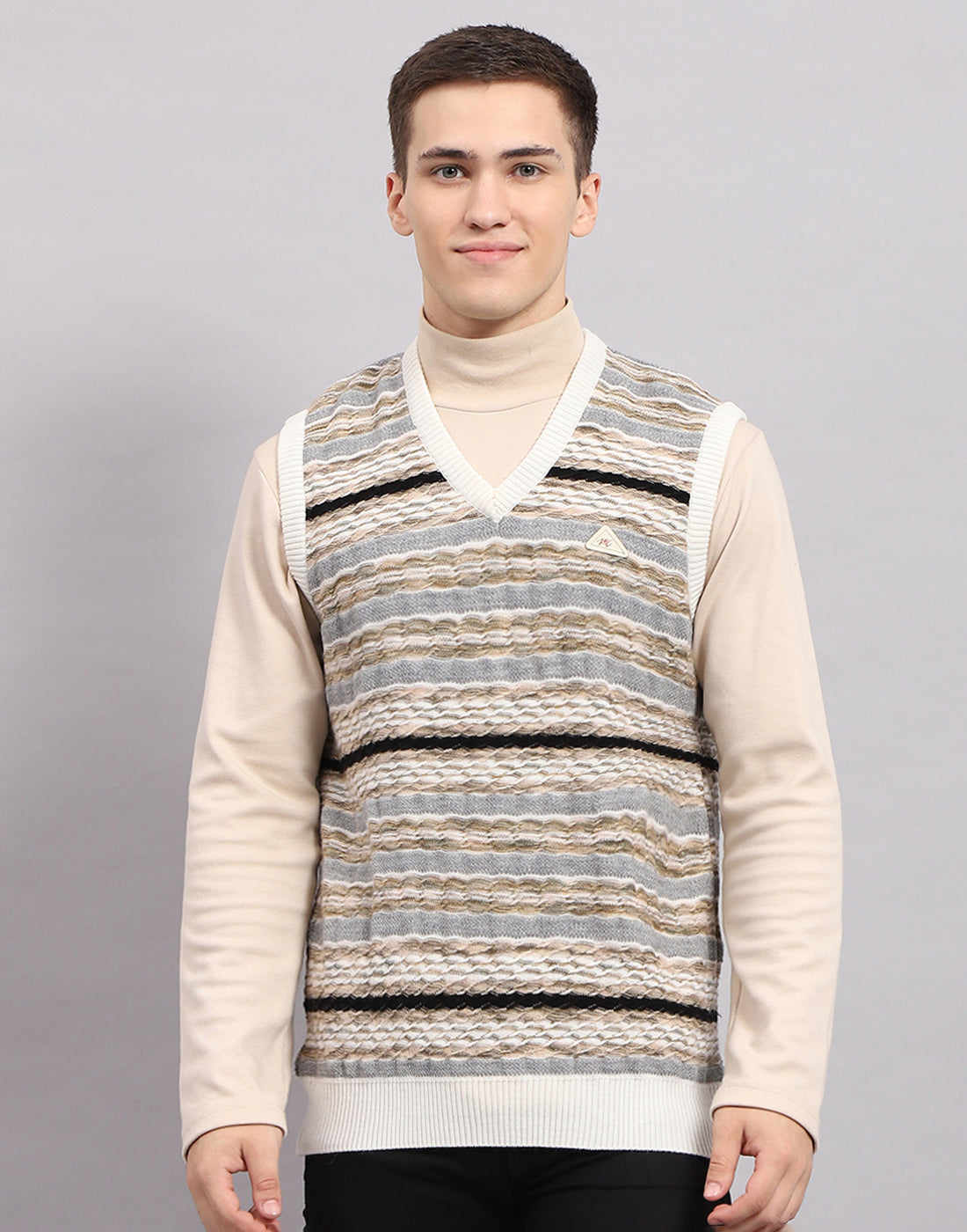 Men Multicolor Stripe V Neck Sleeveless Sweater