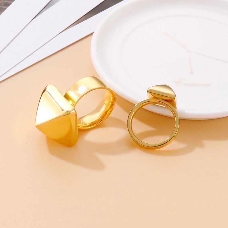 Stainless Steel 18K Gold Plated Fashion Geometric No Inlaid