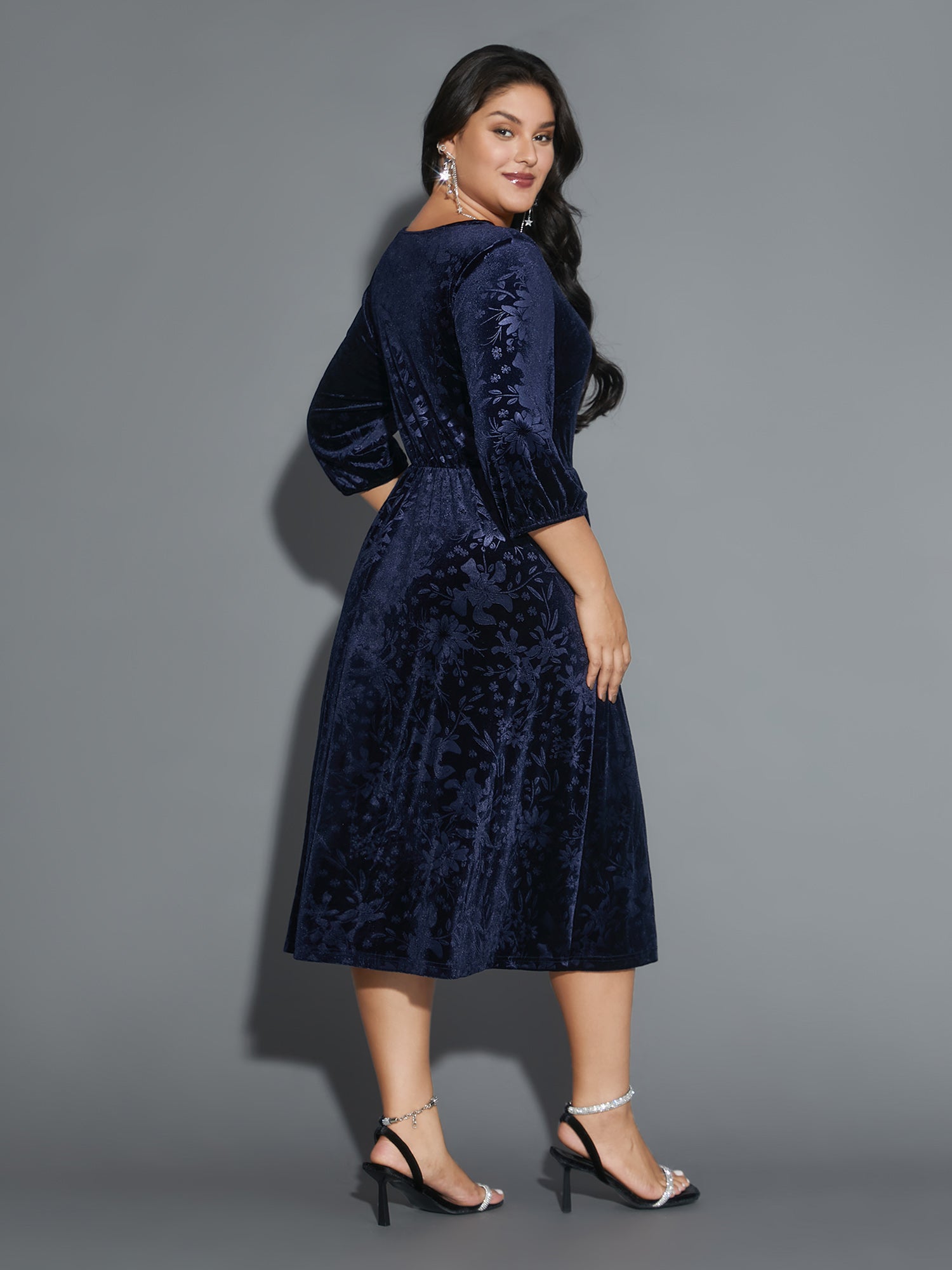 Velvet Button Detail V-Shaped Neck Dress