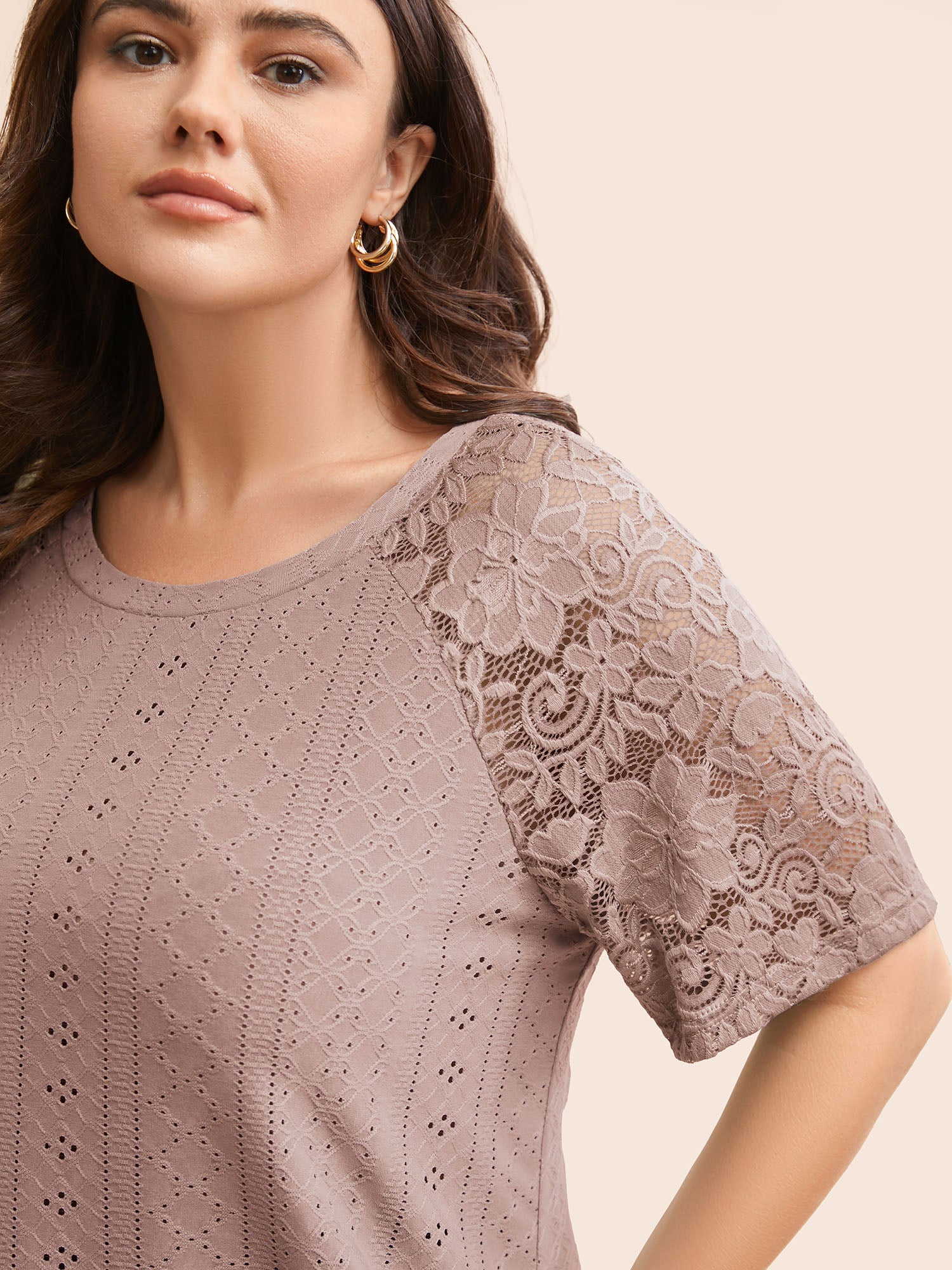 Solid Broderie Anglaise Lace Raglan Sleeve T-shirt