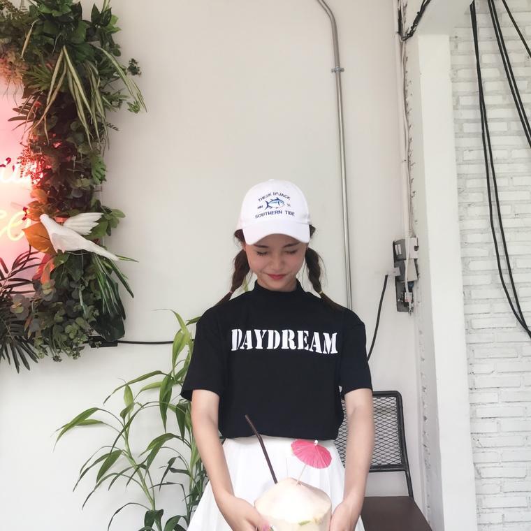 Day Dream Tee