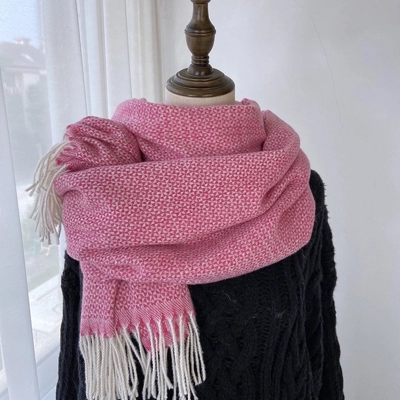 Women's Elegant Minimalist Streetwear Solid Color Imitation Cashmere Polyester Tassel Scarf