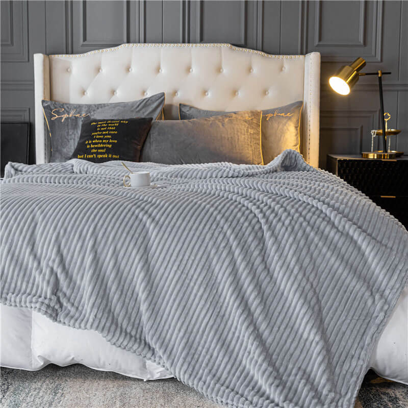 Double-Sided Milk Velvet Sofa Bed Blanket