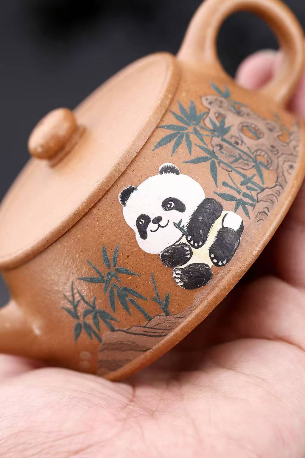 Yixing purple clay teapot from China