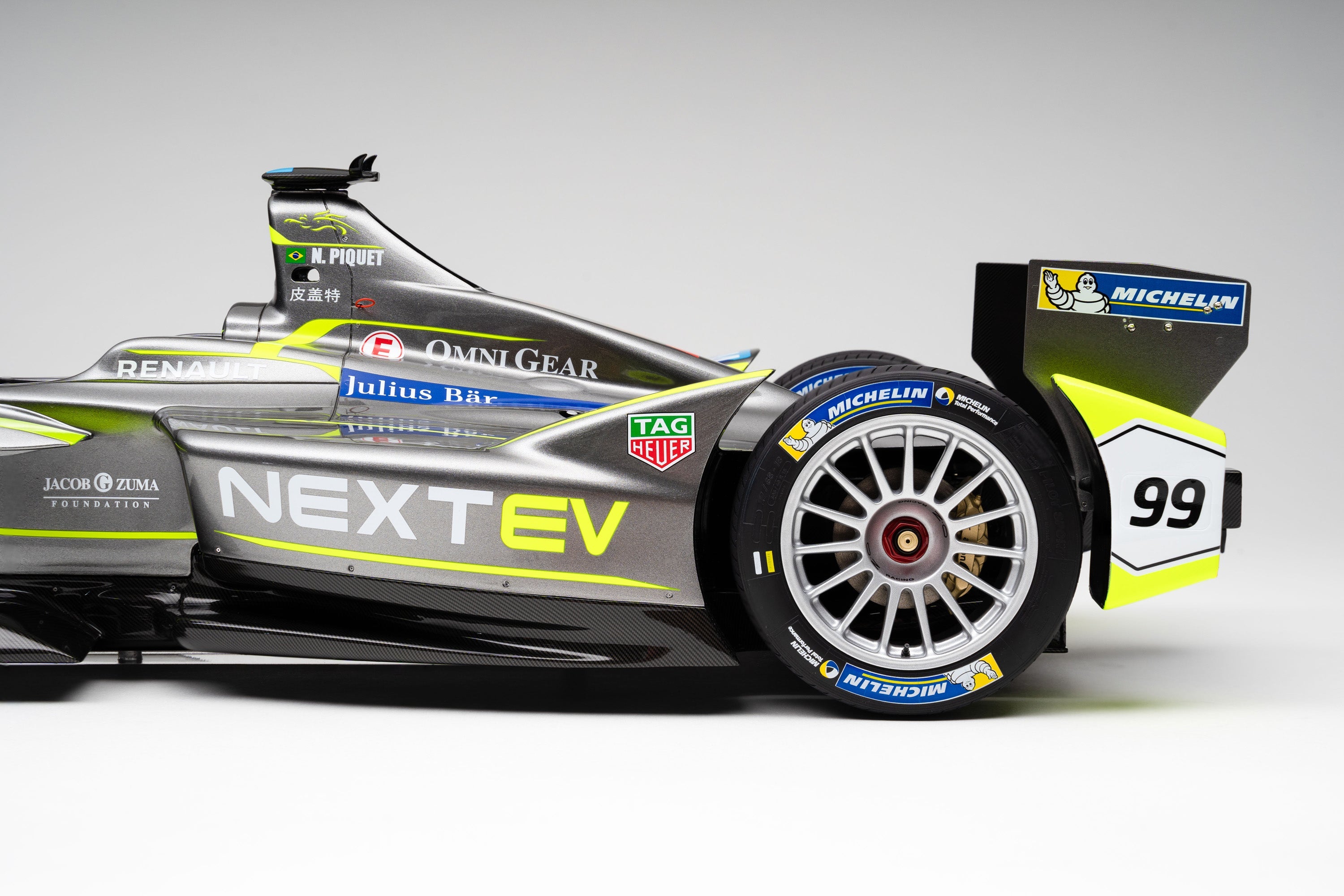 NEXTEV TCR Liveried Spark-Renault SRT_01E (2016) - Piquet Jr. - Carrera 2 del ePrix de Londres