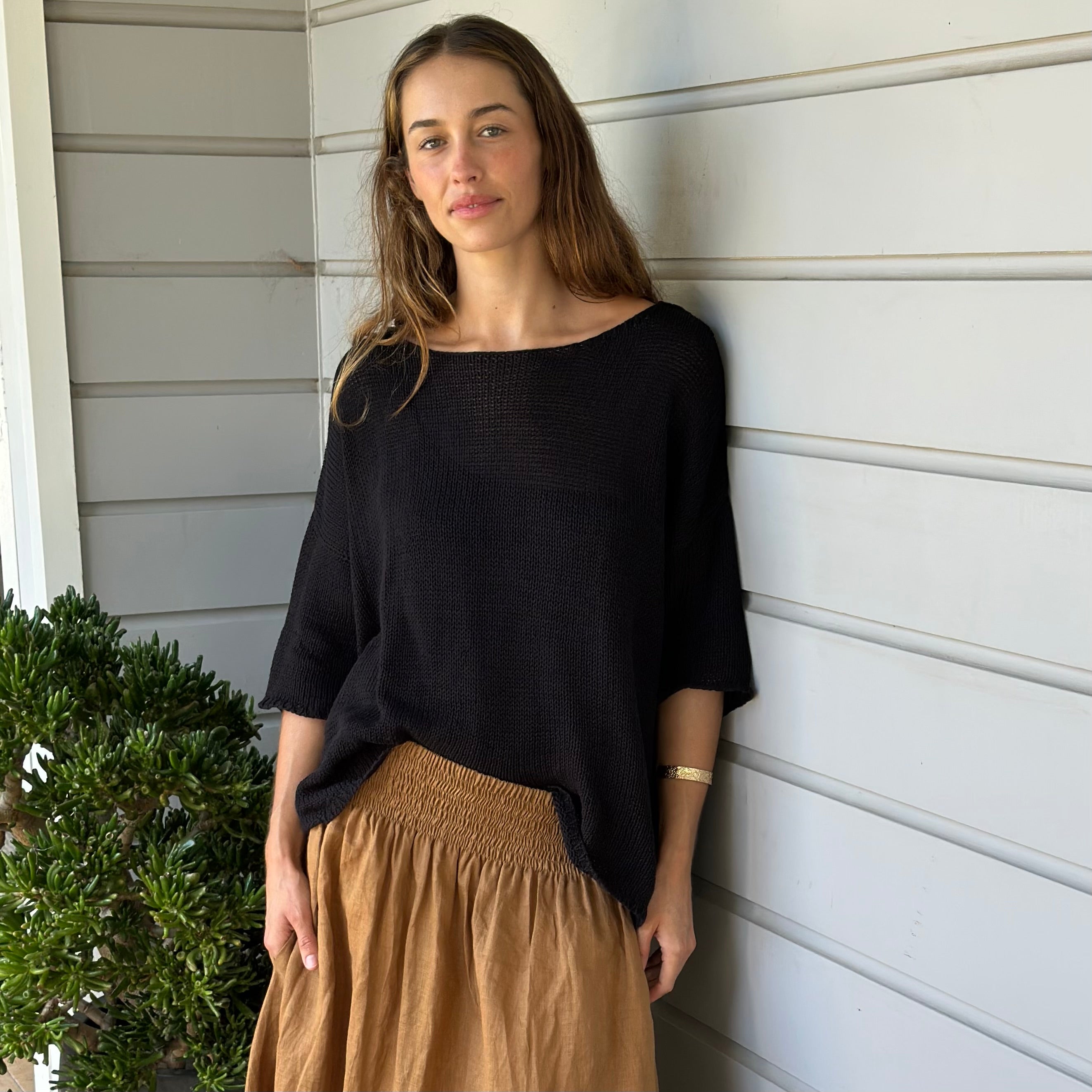 top-black cotton knit