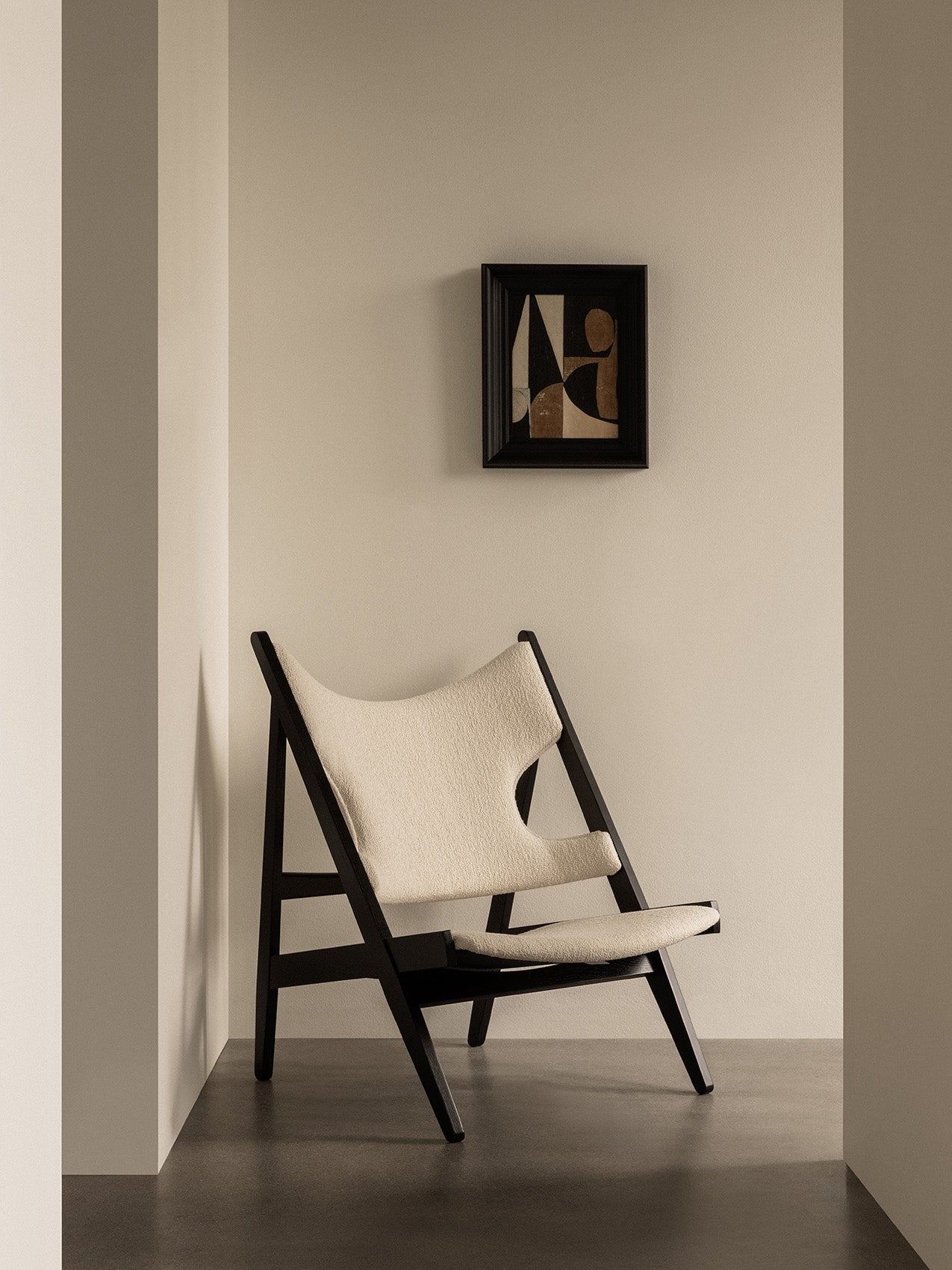 Knitting Lounge Chair. Black Oak