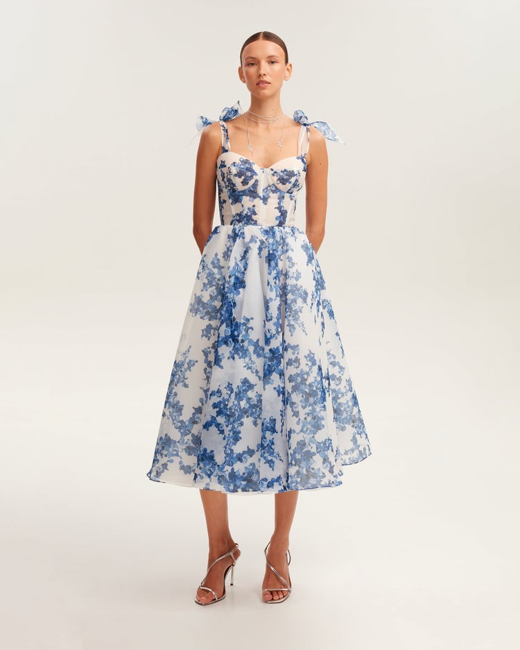 Charming blue hydrangea-patterned organza midi dress. Garden of Eden