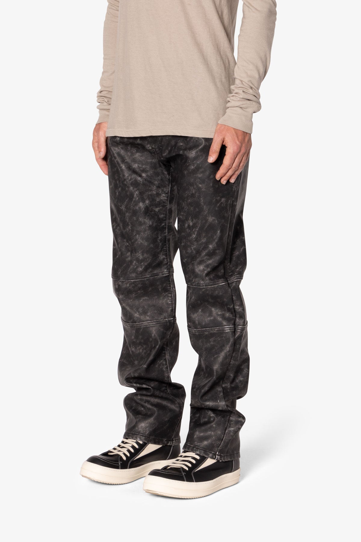 V706 Washed Leather Pants - Black