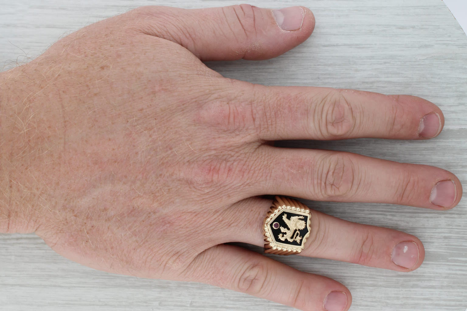 Flli Menegatti Lion Signet Coat of Arms Crest Ring Onyx Ruby 10k Gold Size 13.5