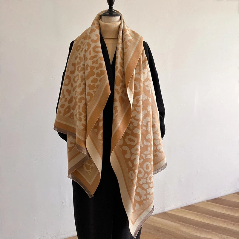 Unisex Minimalist Leopard Imitation Cashmere Scarf