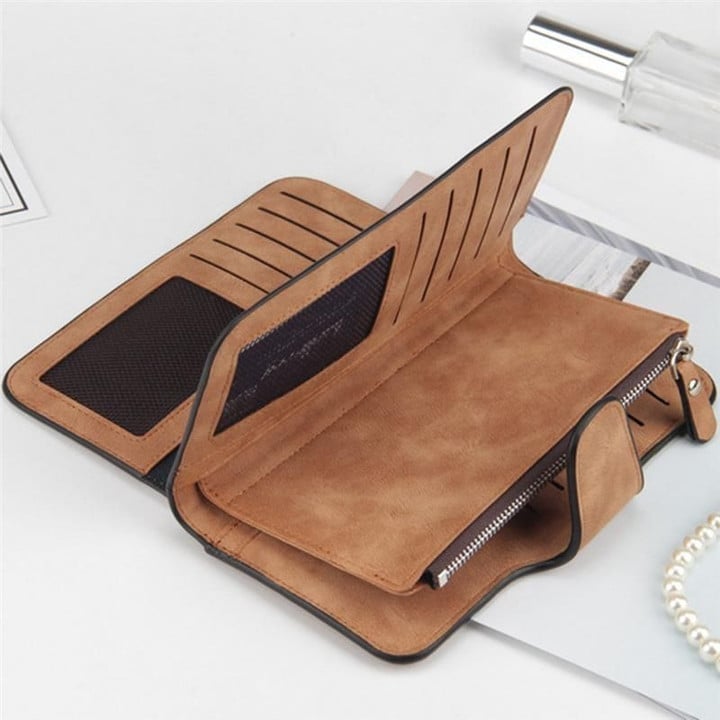 RETRO GLAMOROUS MULTIPLE SLOTS WOMEN WALLETS