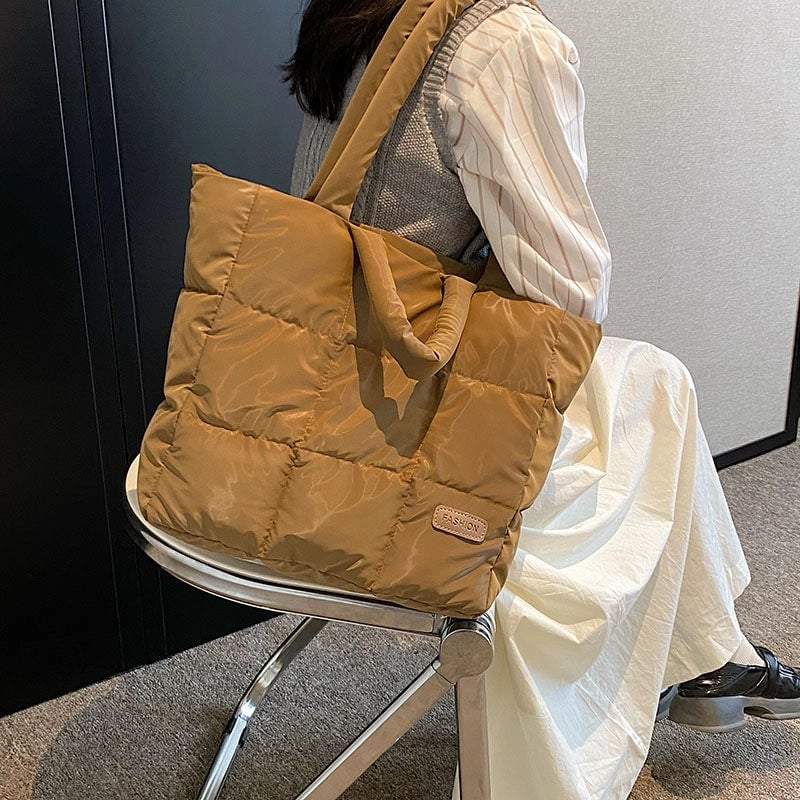 Women's All Seasons Oxford Cloth Solid Color Elegant Vacation Streetwear Sewing Thread Square Zipper Shoulder Bag