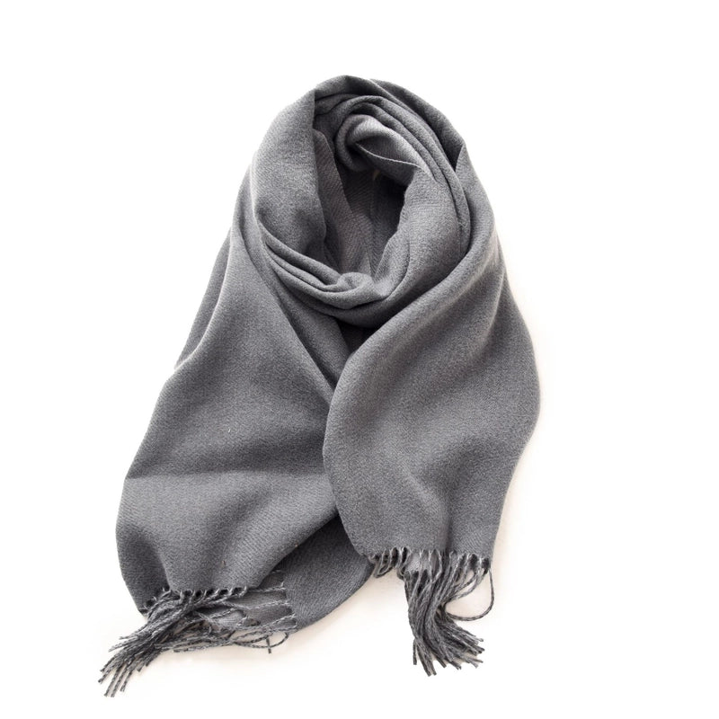 Women's Minimalist Solid Color Polyester Scarf