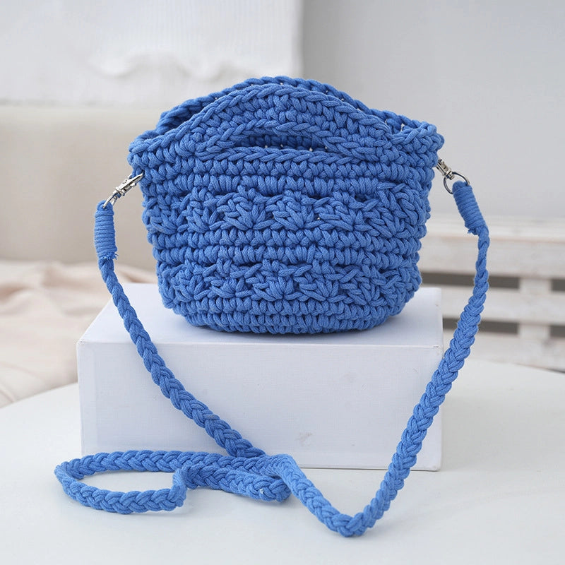 Women's Small Cotton Rope Solid Color Vacation Classic Style Weave Bucket Open Straw Bag