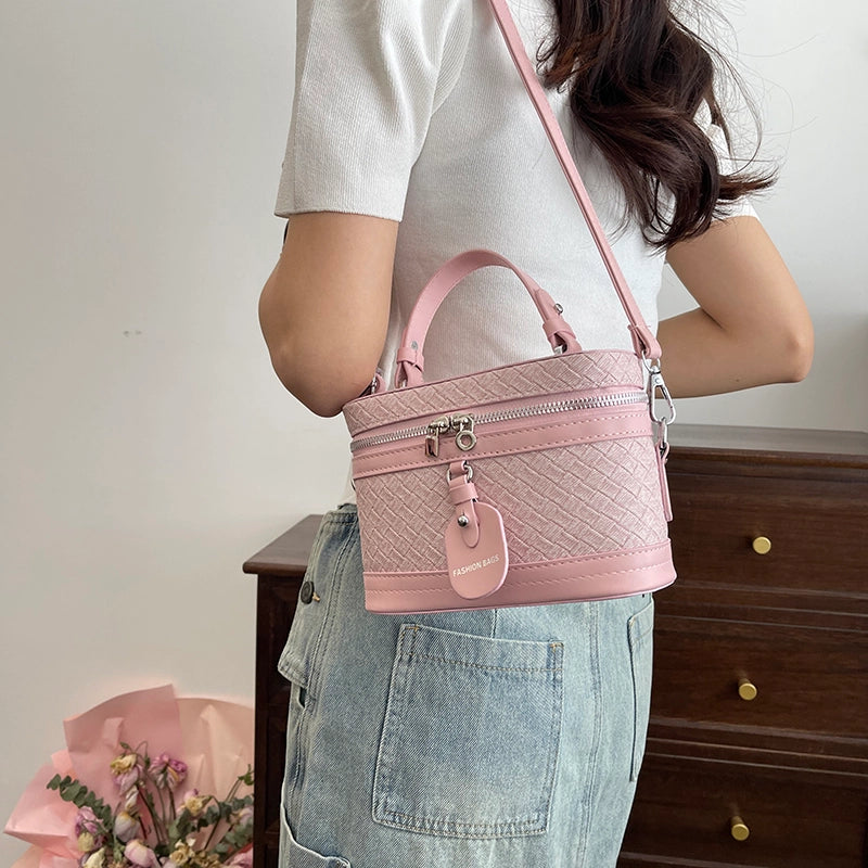 Women's Pu Leather Solid Color Elegant Classic Style Zipper Bucket Bag