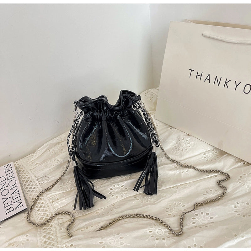 Women's Small Pu Leather Solid Color Streetwear String Bucket Bag
